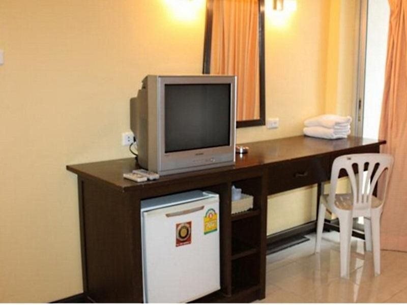 Кату: Chalermporn Guesthouse