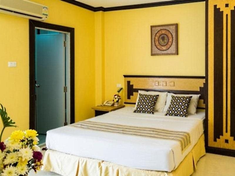 Кату: Chalermporn Guesthouse