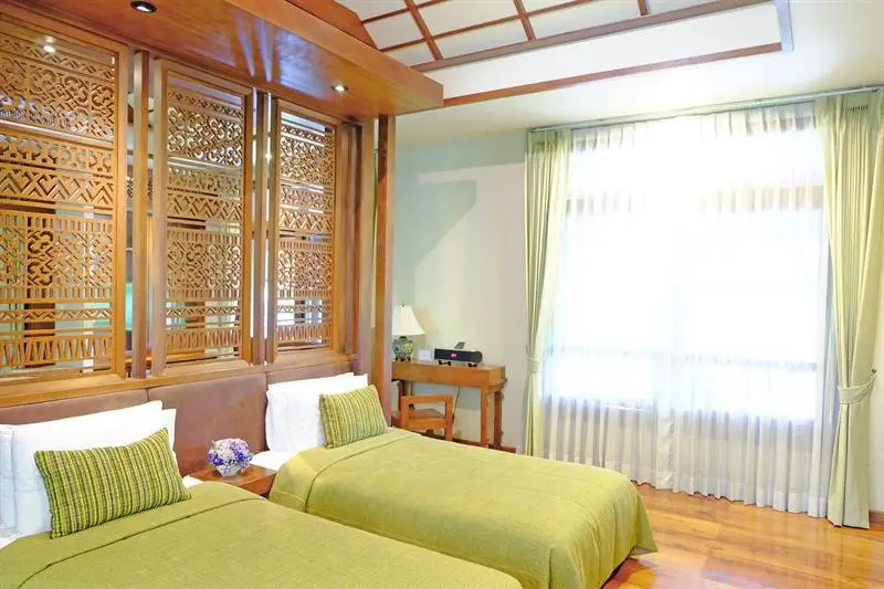 Мае-Он: Khum Nakorn Villa