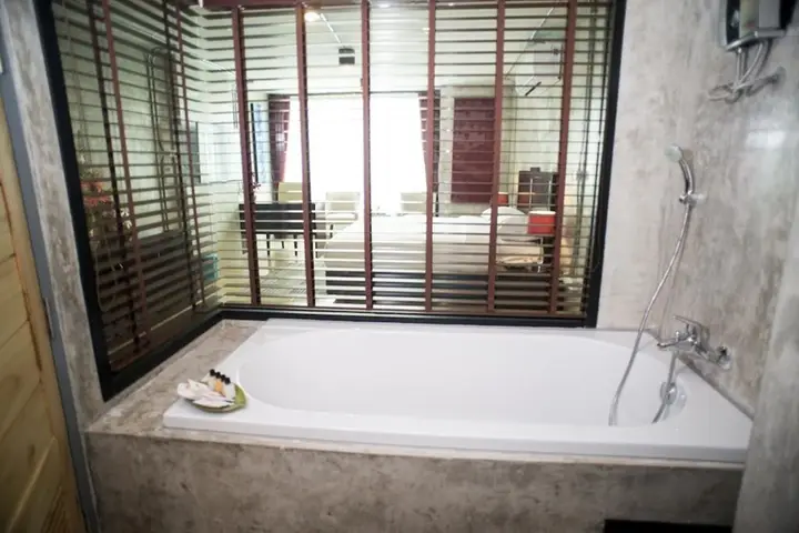 Чиангмай: Prestige Chiang Mai