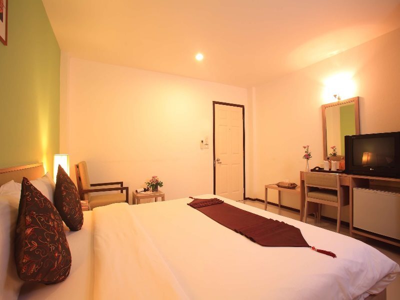 Прачуапкхирикхан: Eiamsiri Resort