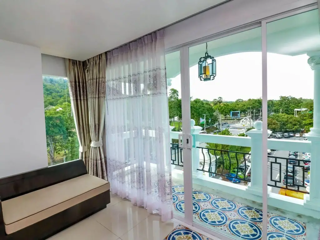 Муанг: NIDA Rooms Talat Yai Robinson Ocean
