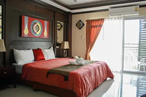 七岩巴黎式旅馆(Cha am Paris Style Guest House) — фото 1