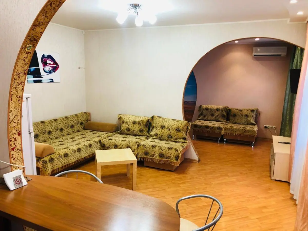 Пермь: Apartment Revolucii 26 2-komп