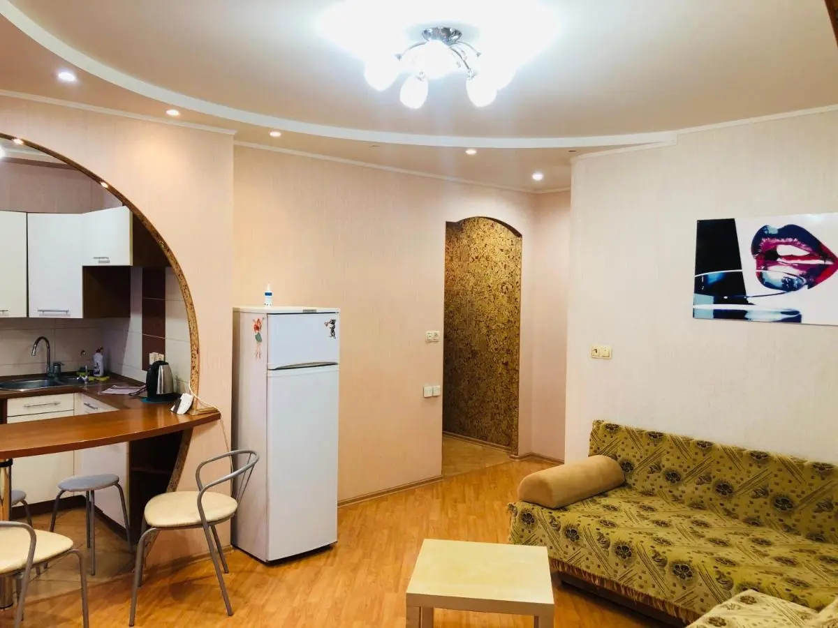 Пермь: Apartment Revolucii 26 2-komп