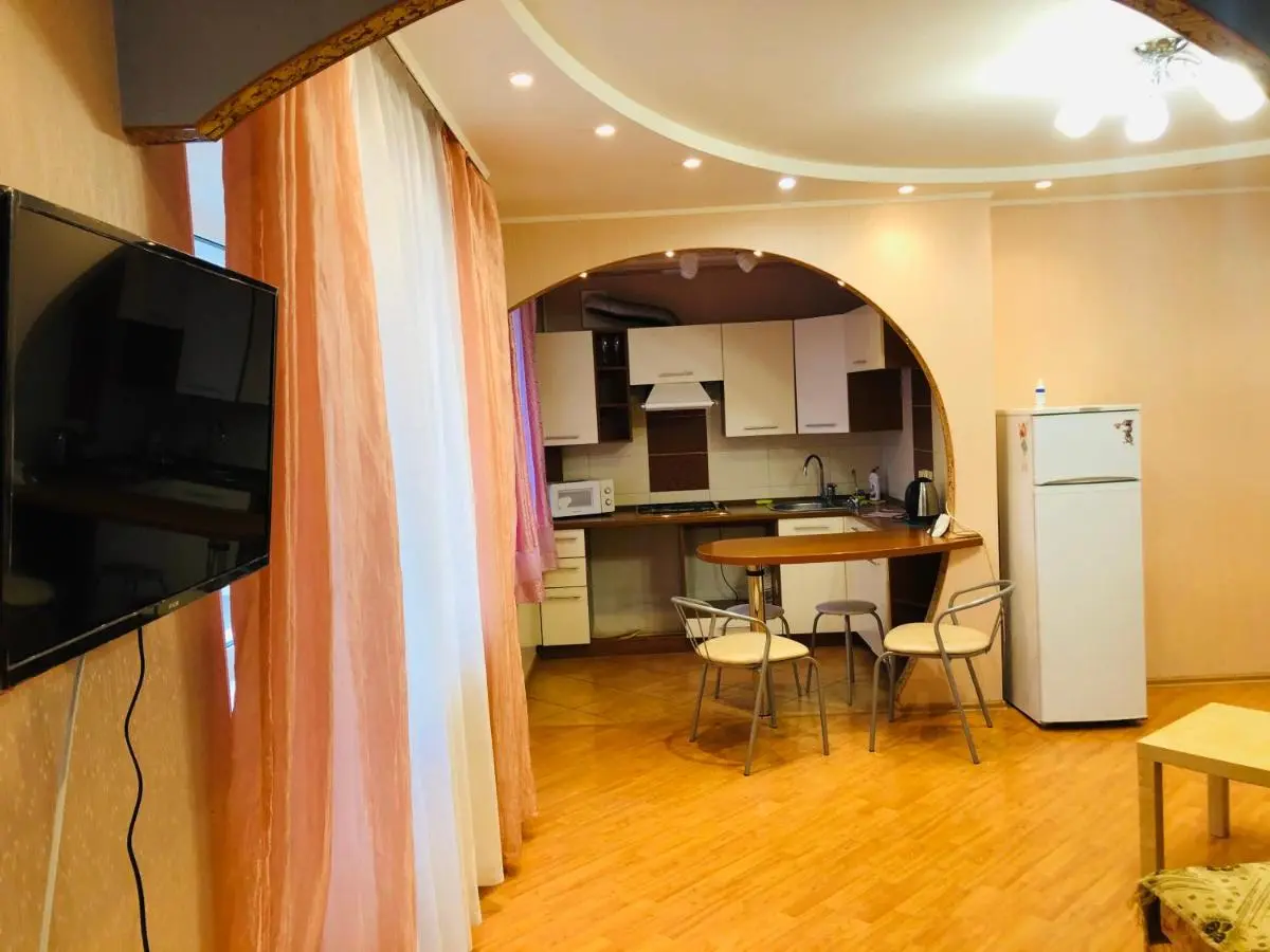 Пермь: Apartment Revolucii 26 2-komп