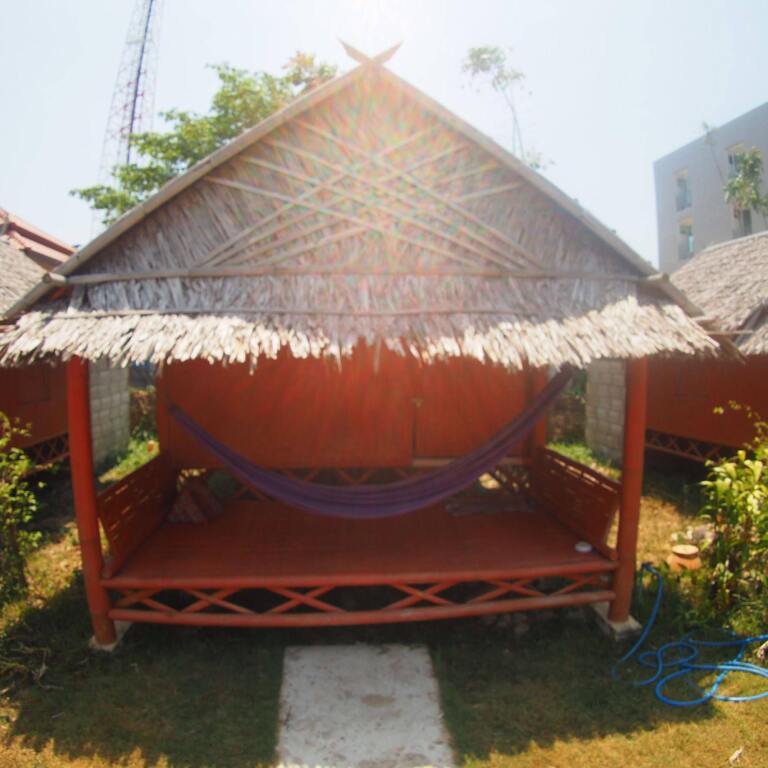 Ланта: Hatzanda Bamboo House