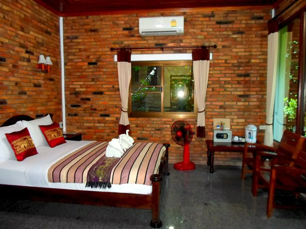 Фаном: Hotel Khao Sok & Spa