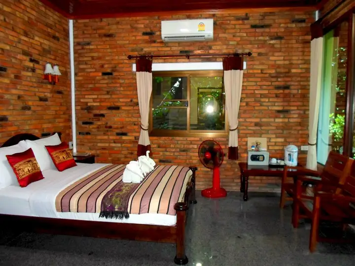 Фаном: Hotel Khao Sok & Spa