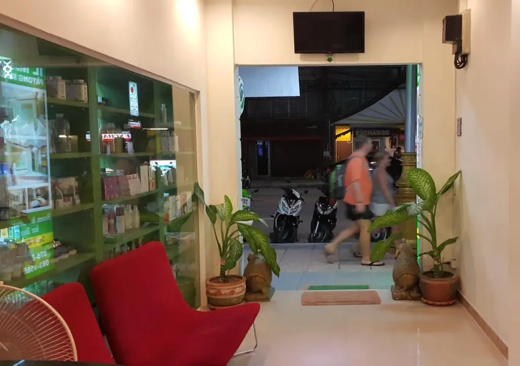 Кату: IL MARE Patong Place