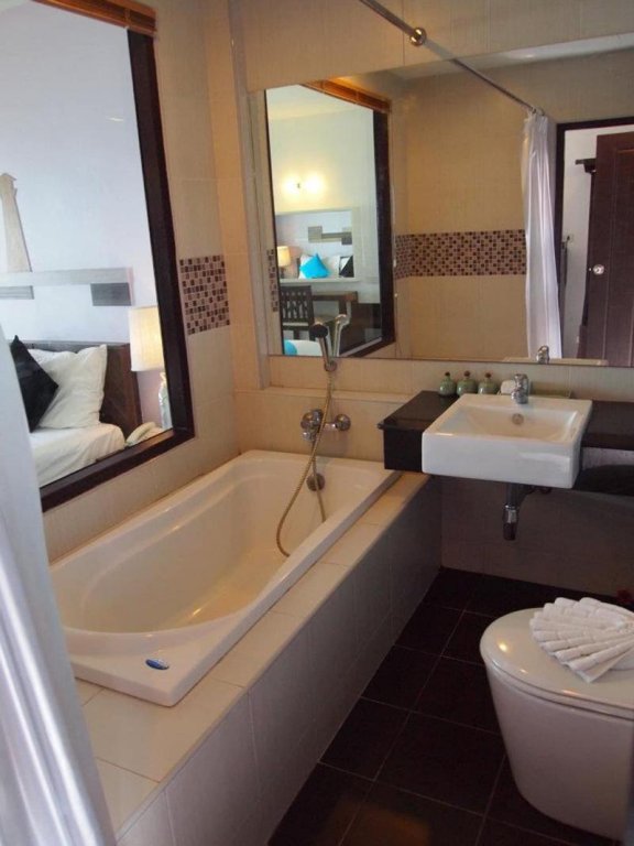 Такуа Па: Fanari Khaolak Resort (Fanari Seafront Wing)