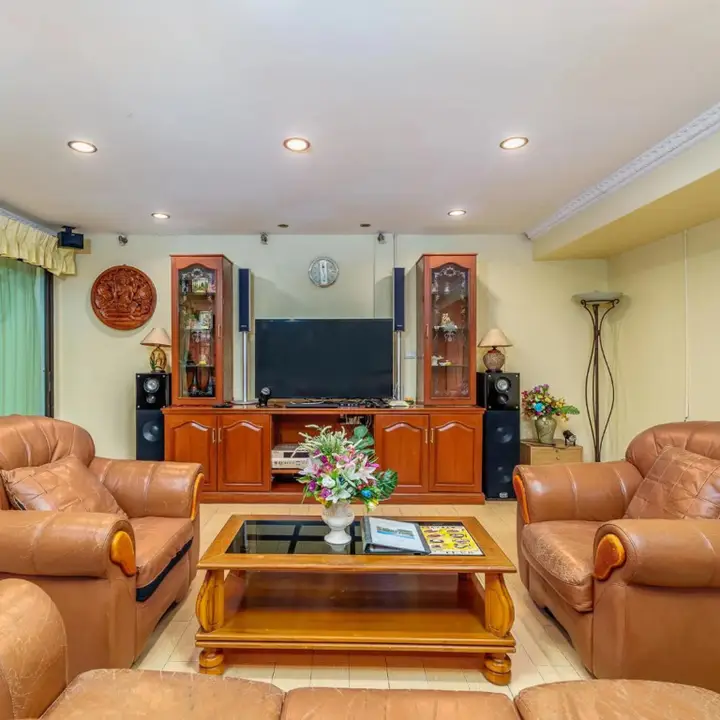 Паттайя: Villa Navin Beach Residence
