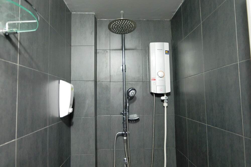 Бангкок: BTS Khaosan Hostel