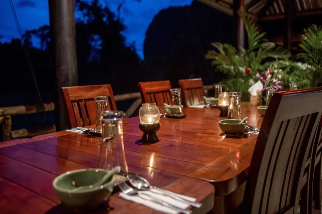 Фаном: Anurak Community Lodge