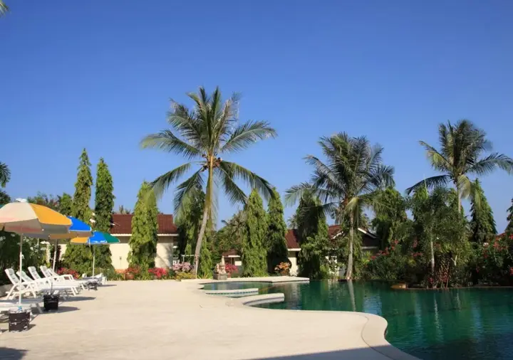 Самуи: Baansaensook Villas
