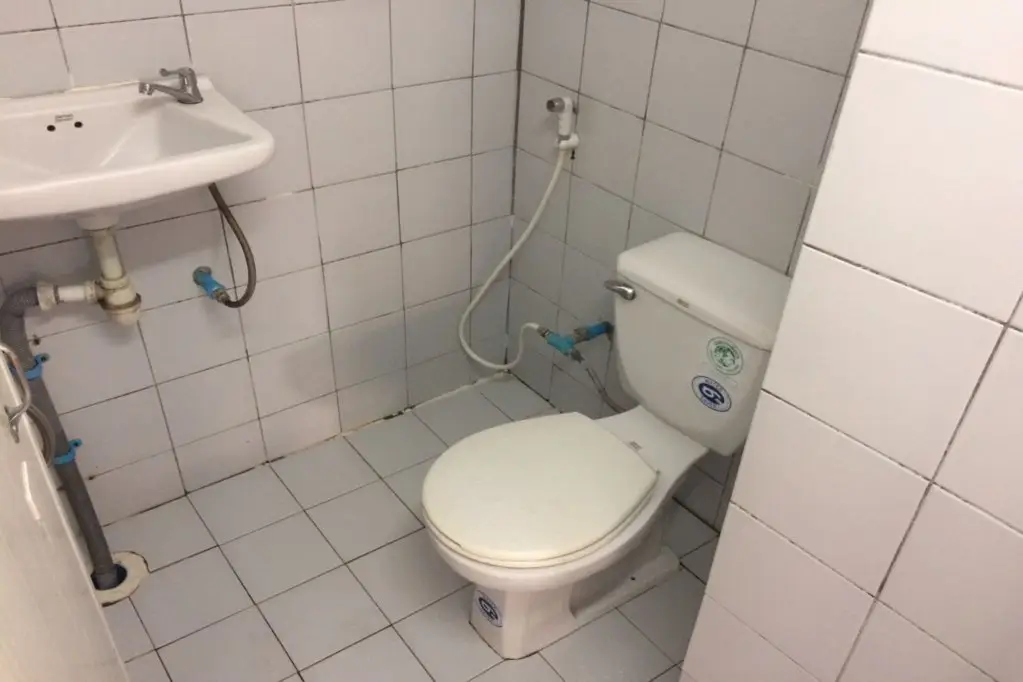 Бангкок: NR Guesthouse