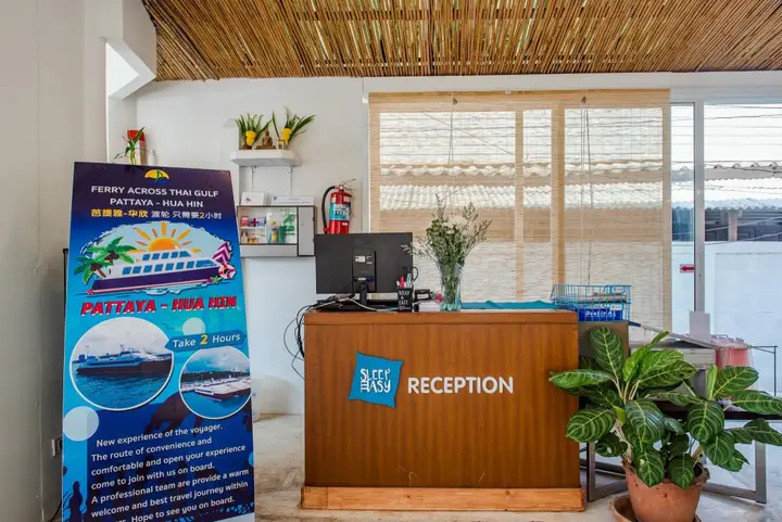 Хуахин: SleepEasy Beach Hostel Huahin