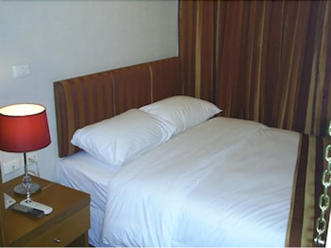Бангкок: Sun City Hotel