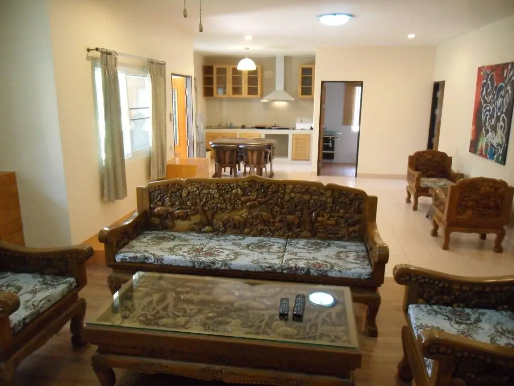 Сирача: Two Fifty Nine Resort