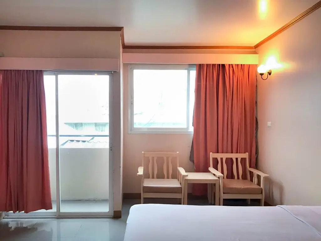 Бангкок: J TWO S Pratunam Hotel