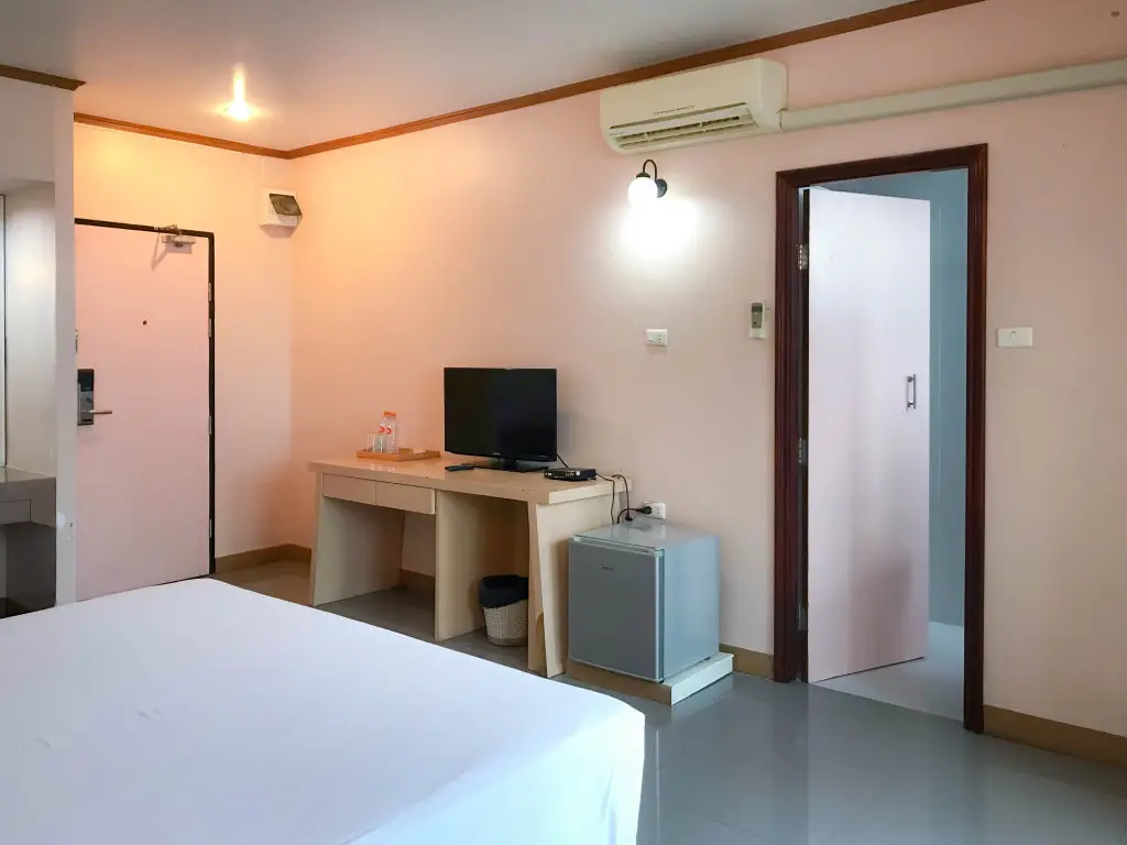 Бангкок: J TWO S Pratunam Hotel