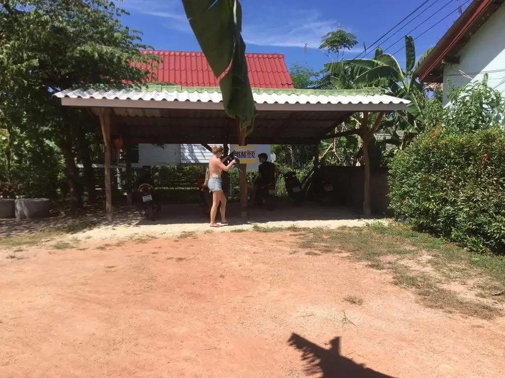Ланта: Lanta Andaleaf Bungalow