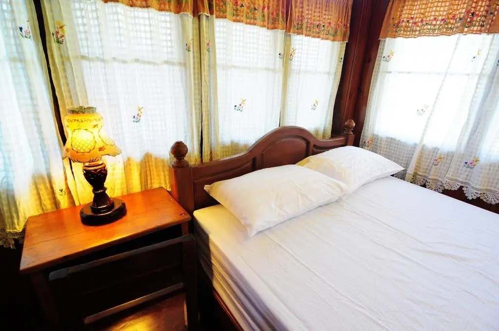 Бангкок: Kaloang home