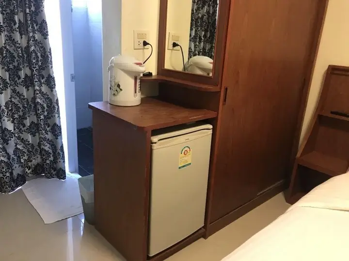 Кату: Beach Walk Stay Hotel