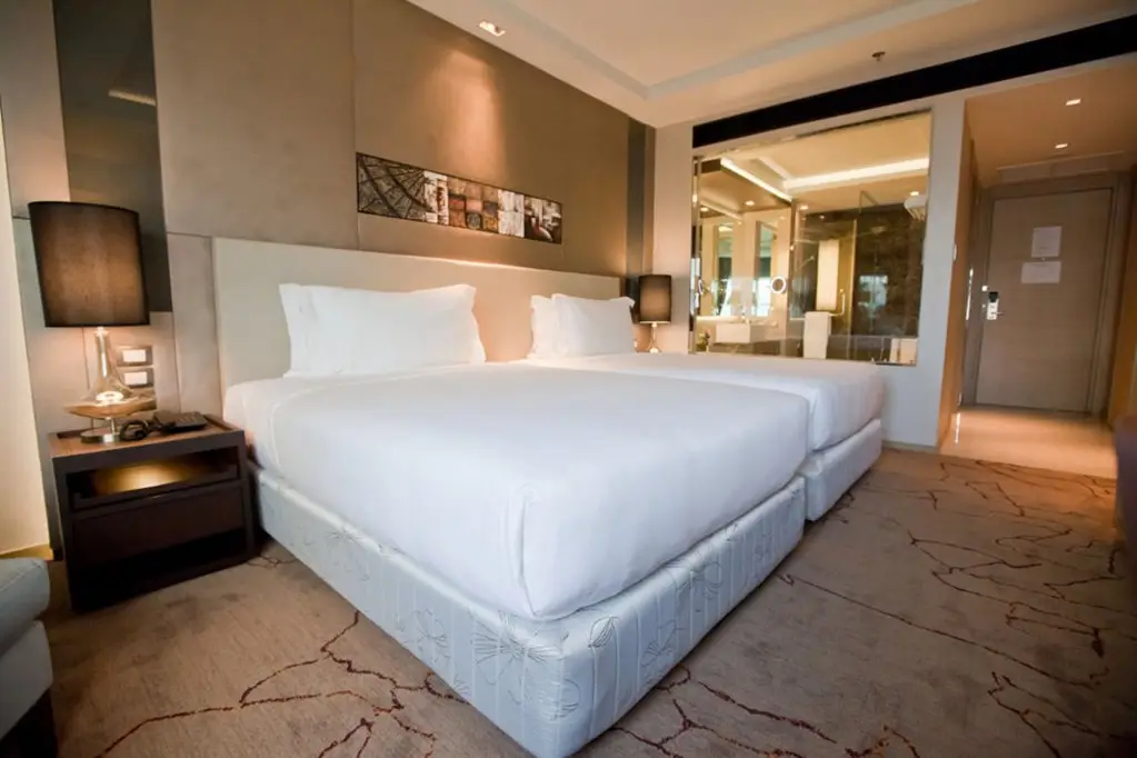 Бангкок: Graceland Bangkok Residence