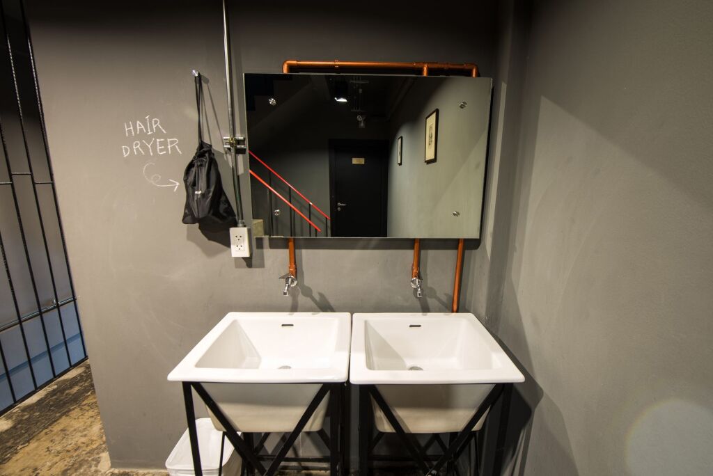 Чиангмай: Box Hostel N Cafe