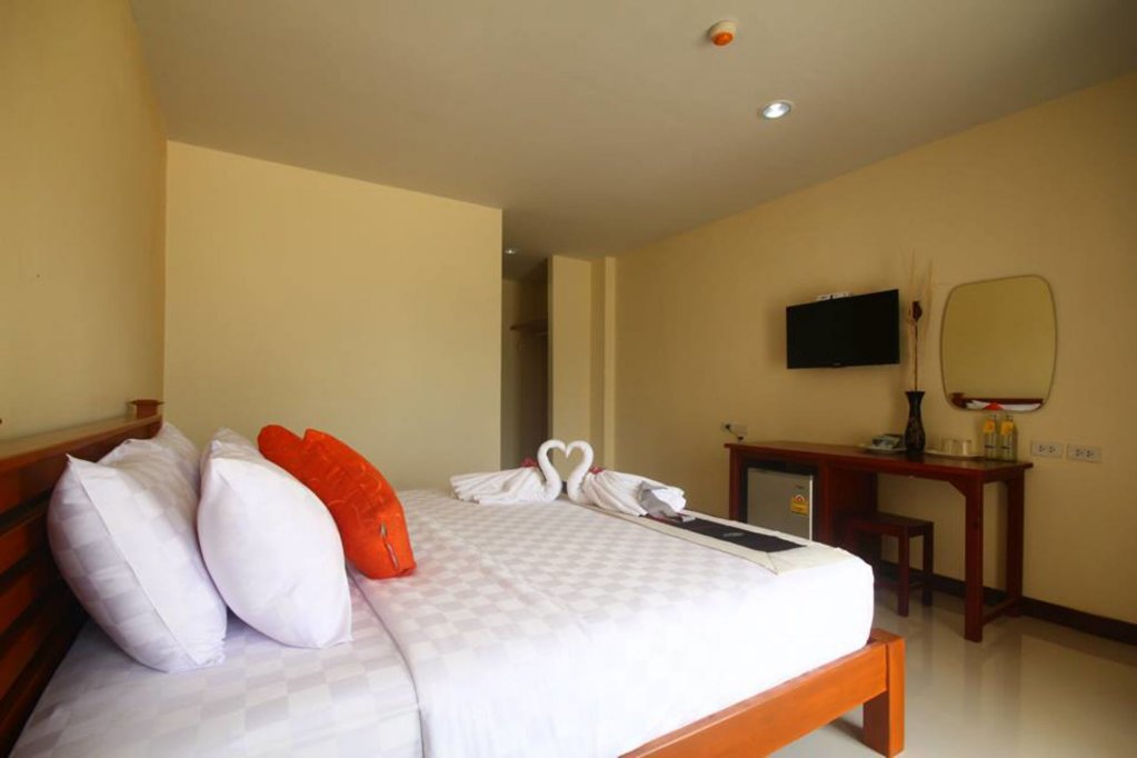 Juntima Boutique Hotel — фото 1