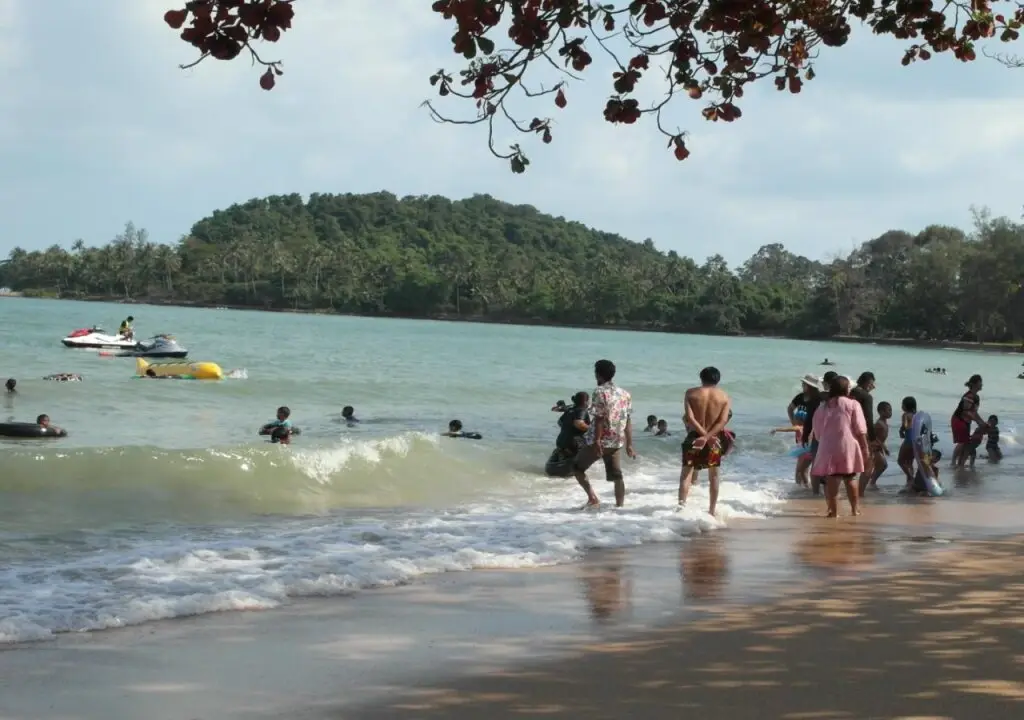 Сичон: Thipburee Resort