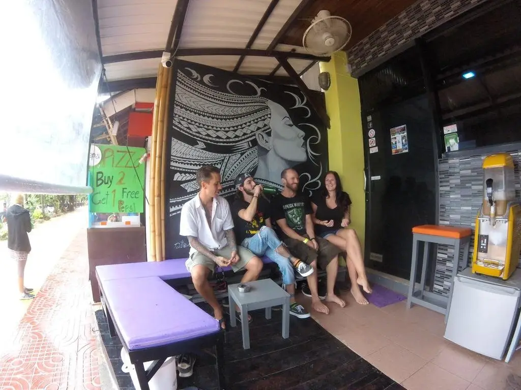 Пхи-Пхи-Дон: Coma Hostel and Travel Agency