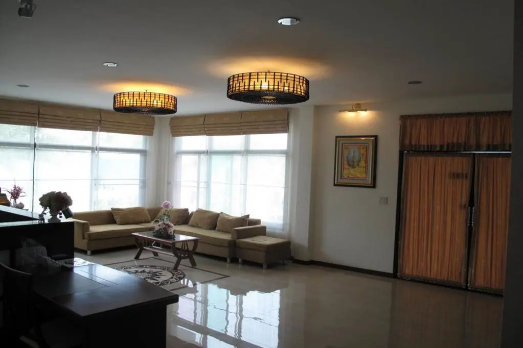 Бангкок: QG Resort