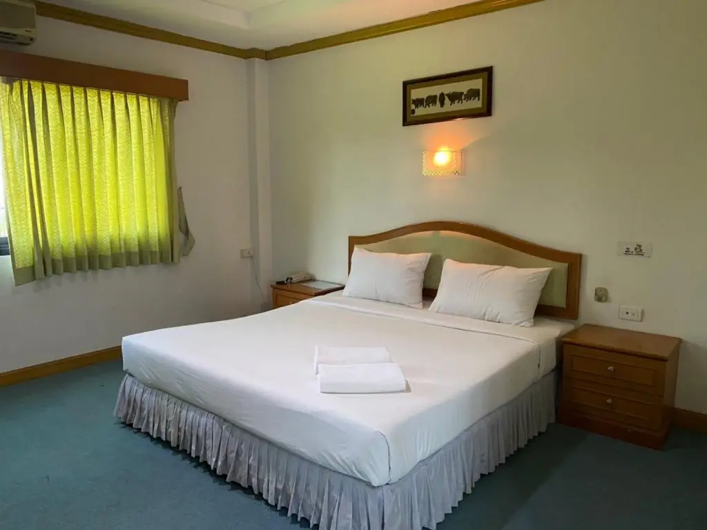 Чумпхэ: Srisupan Grand Royal Hotel