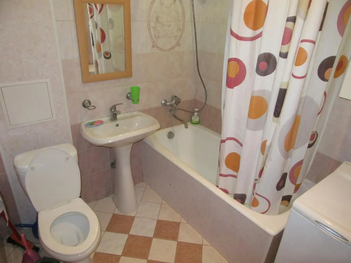 Пермь: Apartment on Gleba Uspenskogo 4