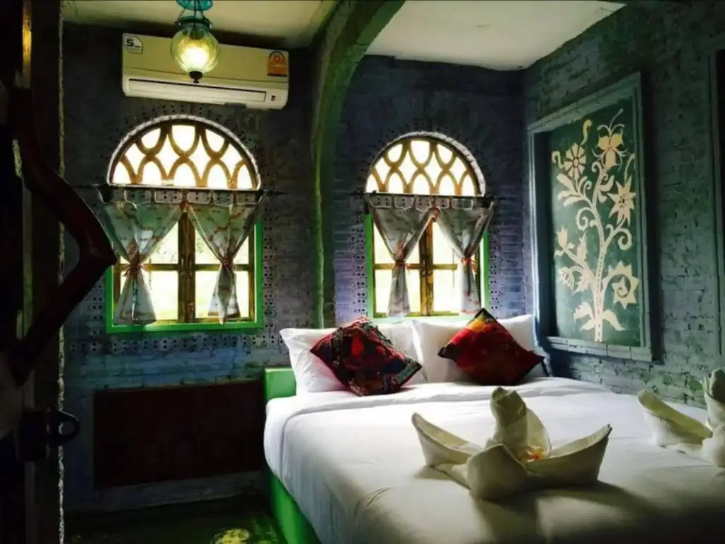 Ко Сичанг: Moroc Home Resort Koh Sichang