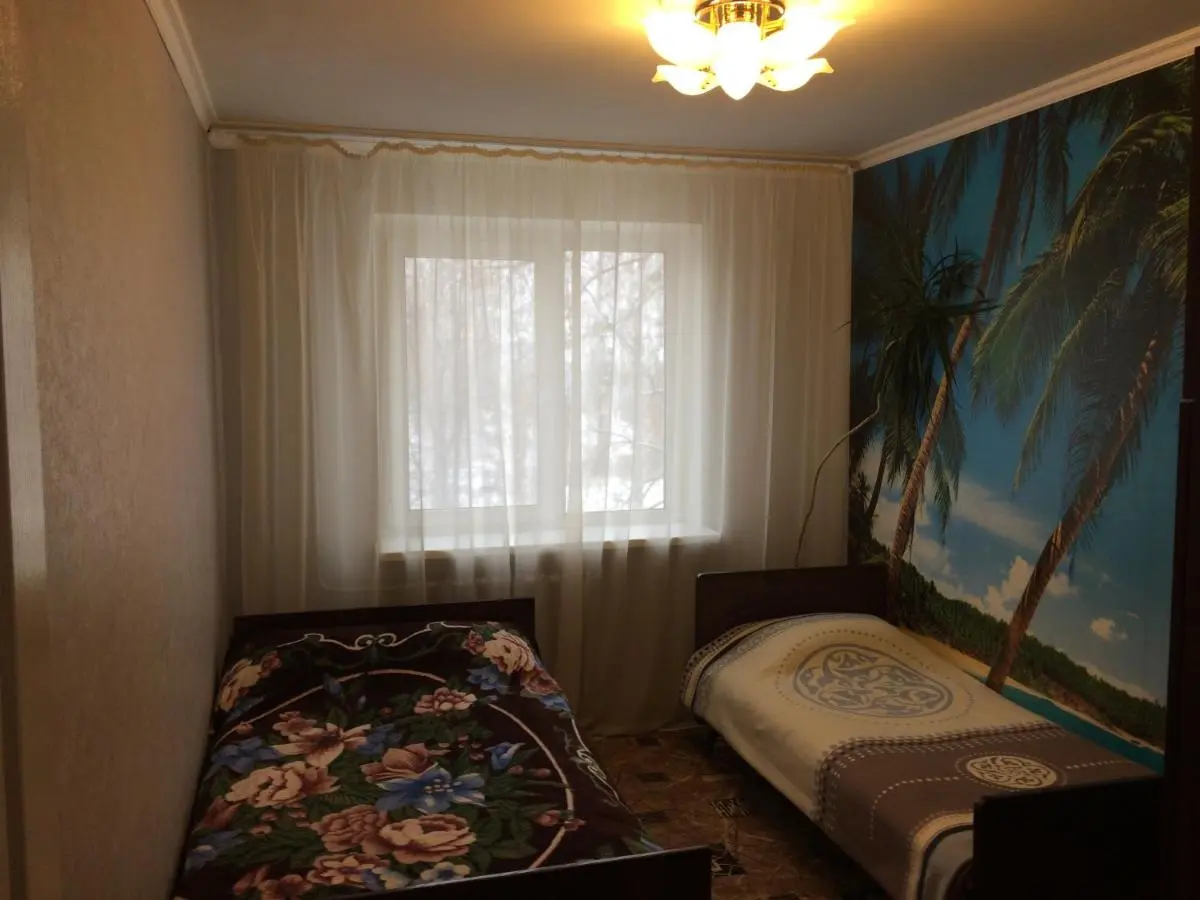 Чайковский: Apartments Vizit