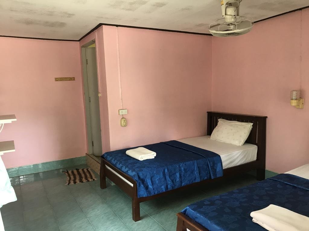 Краби: Cashew Nut Bungalows
