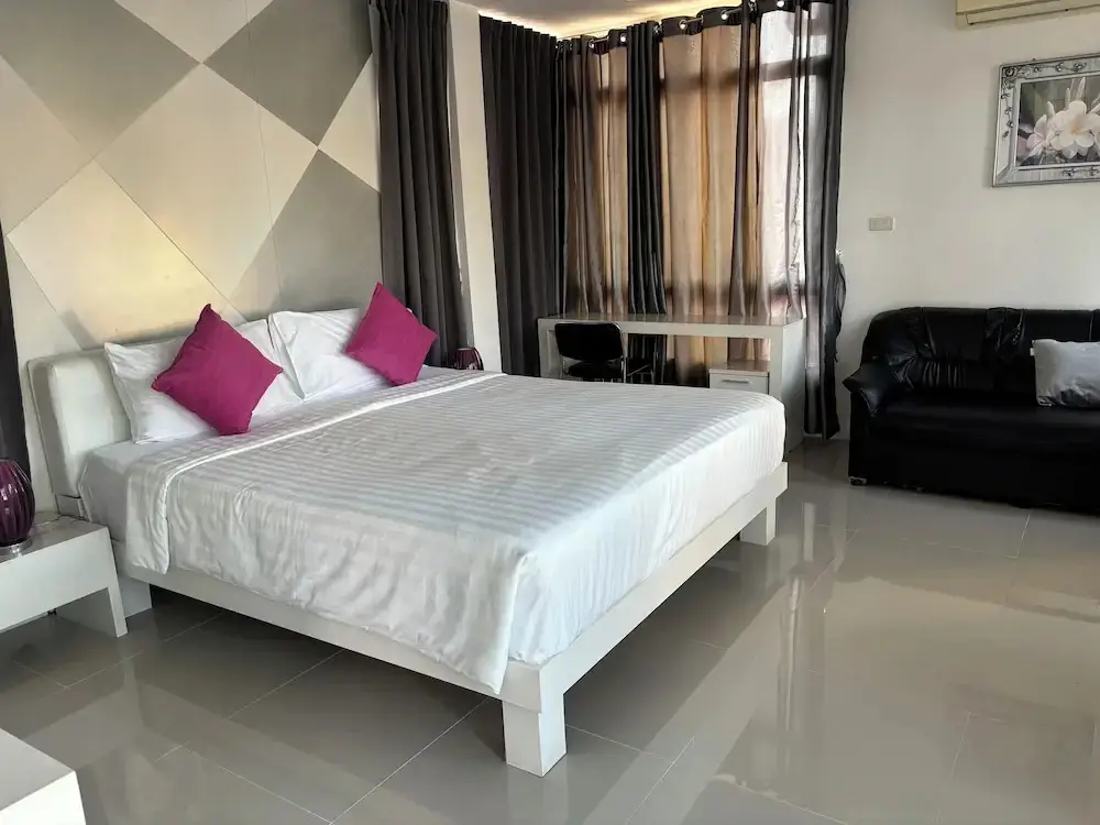 Паттайя: Khun Mai Villa
