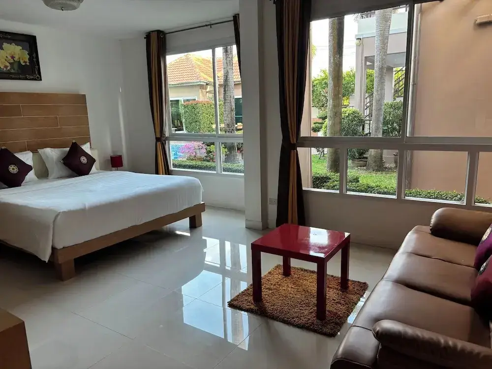 Паттайя: Khun Mai Villa