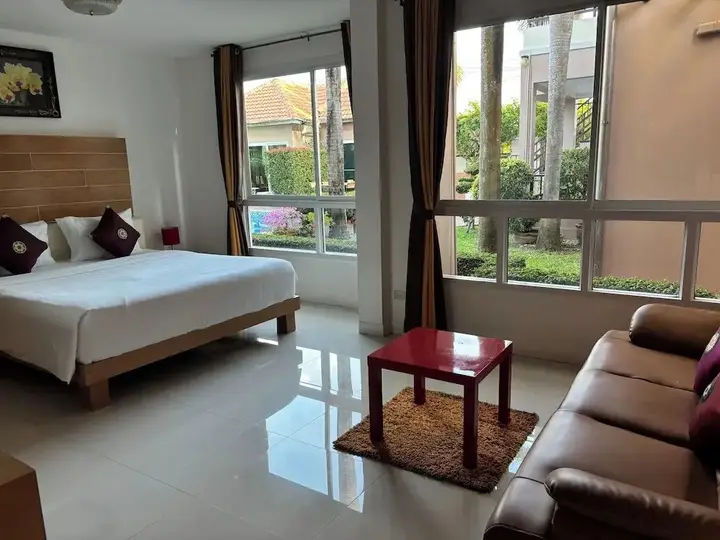 Паттайя: Khun Mai Villa