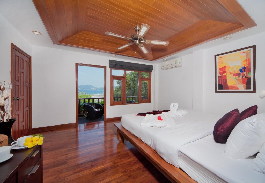 Кату: Phuket Villas at Patong Hill Estate