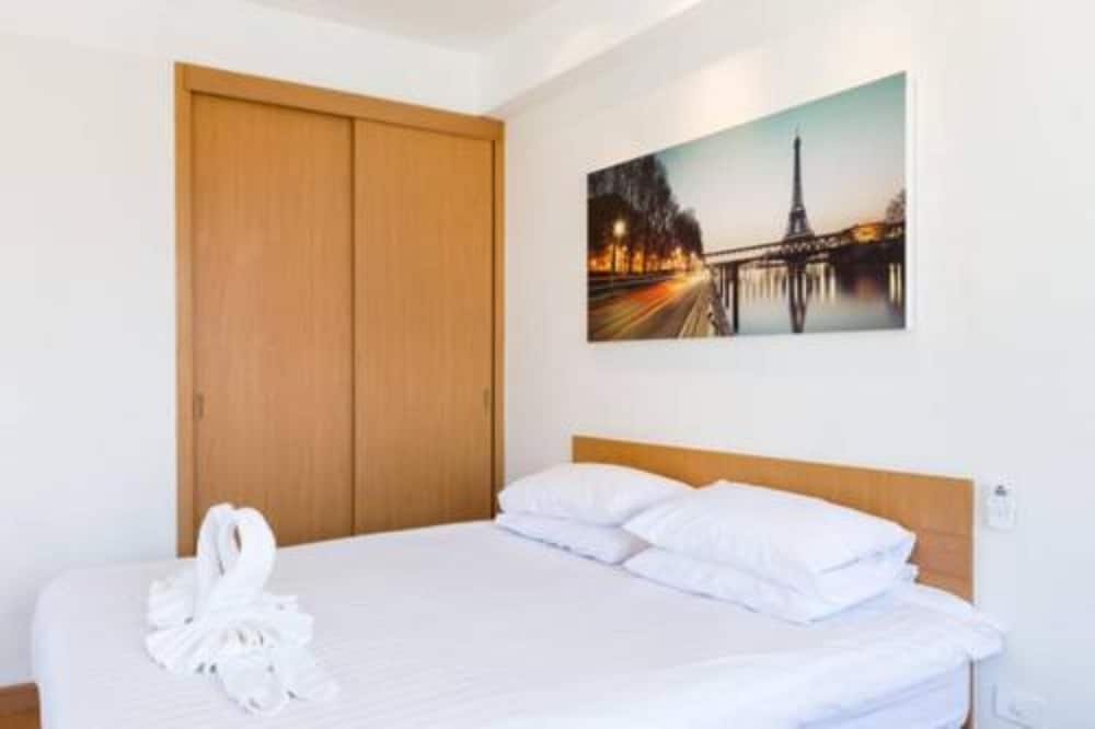 Кату: Buk Inn Hotel Kamala Beach