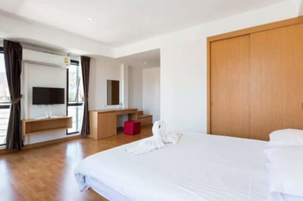 Кату: Buk Inn Hotel Kamala Beach