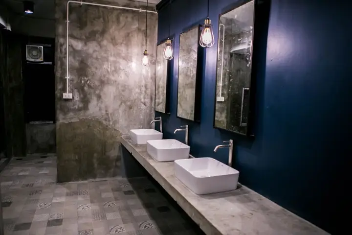 Бангкок: Silom SPACE Hostel
