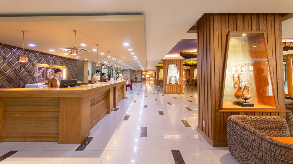 Чиангмай: Отель Khum Phucome Hotel Chiang Mai