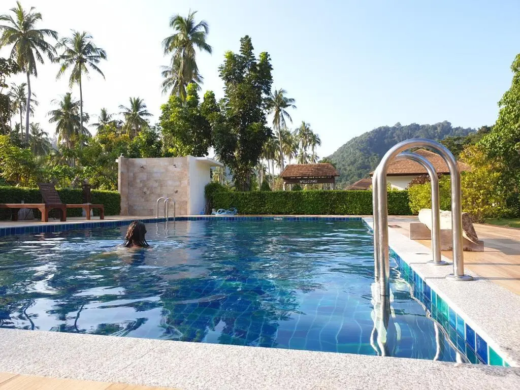 пляж Ао Каунтонг: Koh Ngai Paradise Beach Resort