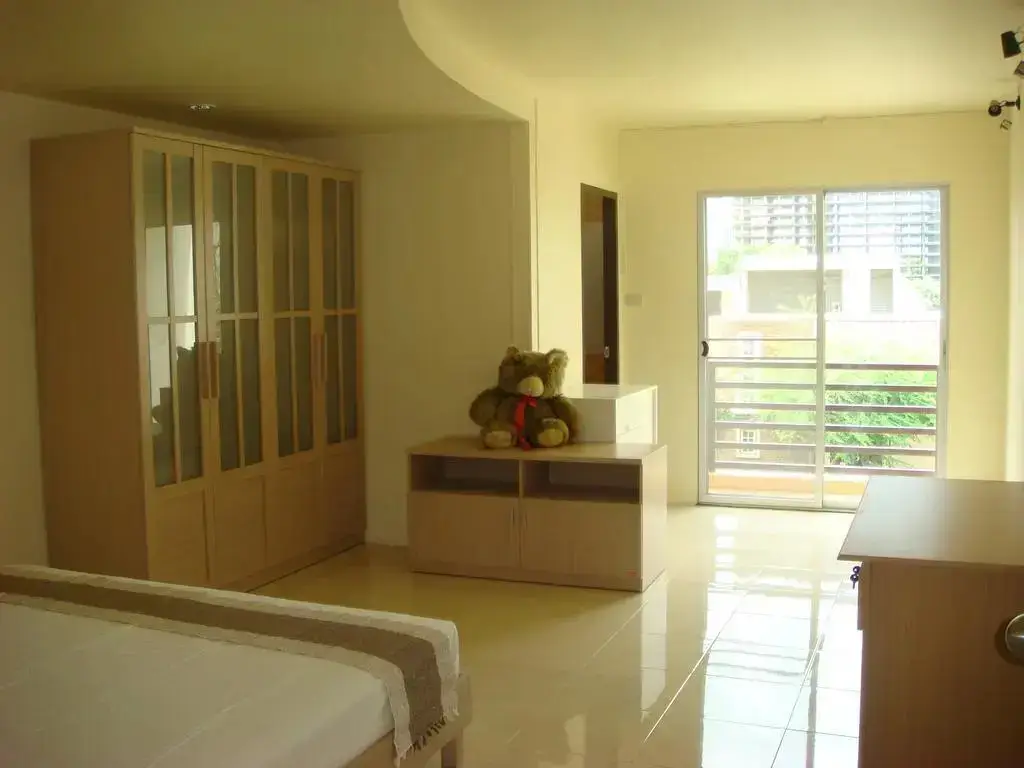 Бангкок: Grand View Condominia