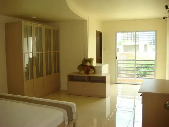 Бангкок: Grand View Condominia